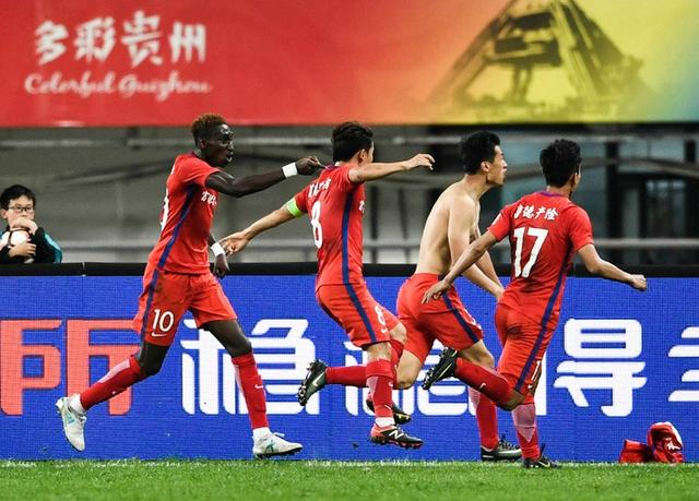 延边富德连胜不断，稳居积分榜前列